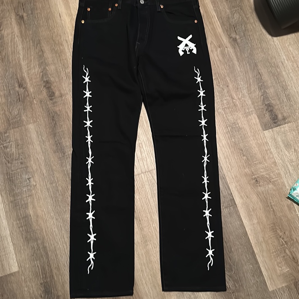 Warren Lotus Levi’s